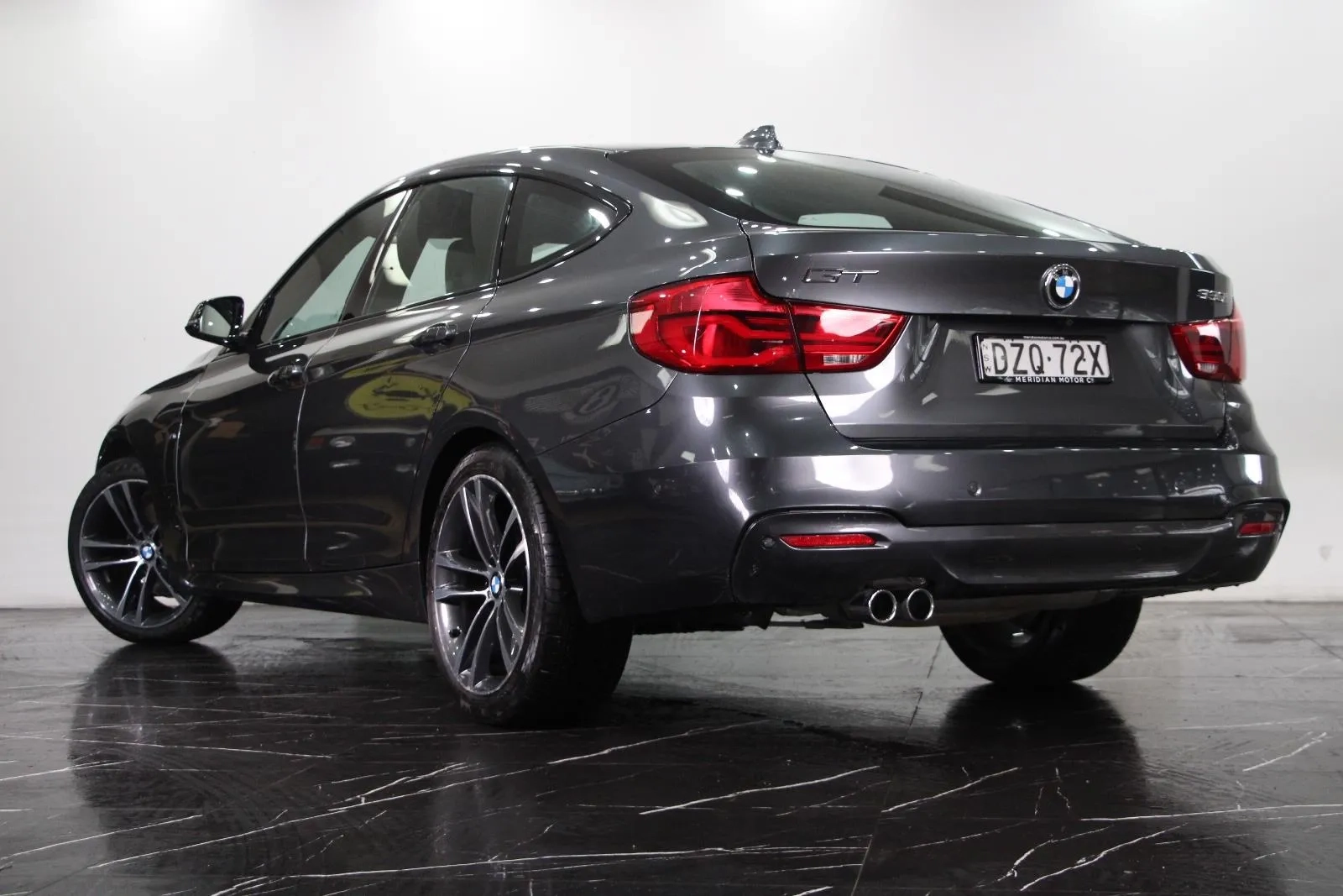 BMW-3 Series-330i M Sport