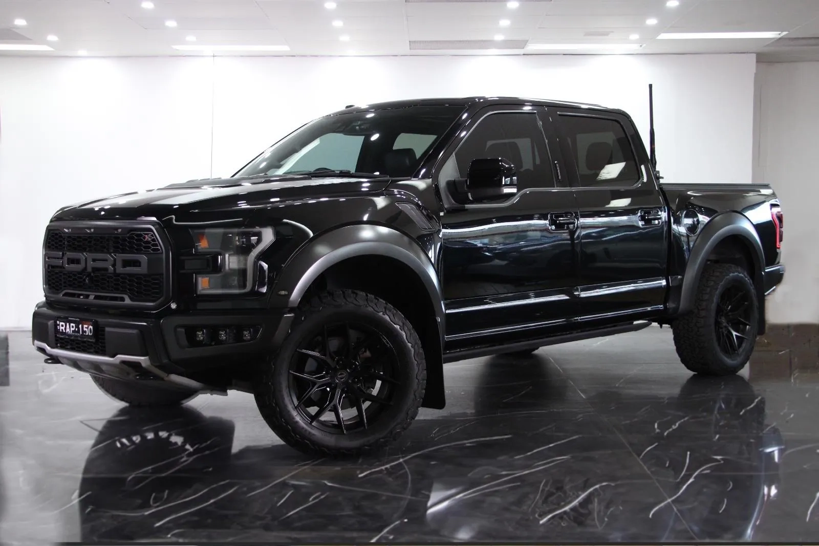 Ford-F-150-Raptor