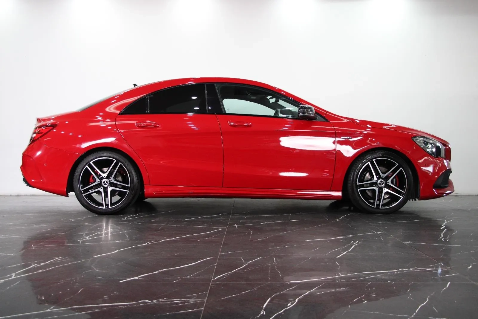 Mercedes-Benz-CLA-Class-CLA250 Sport