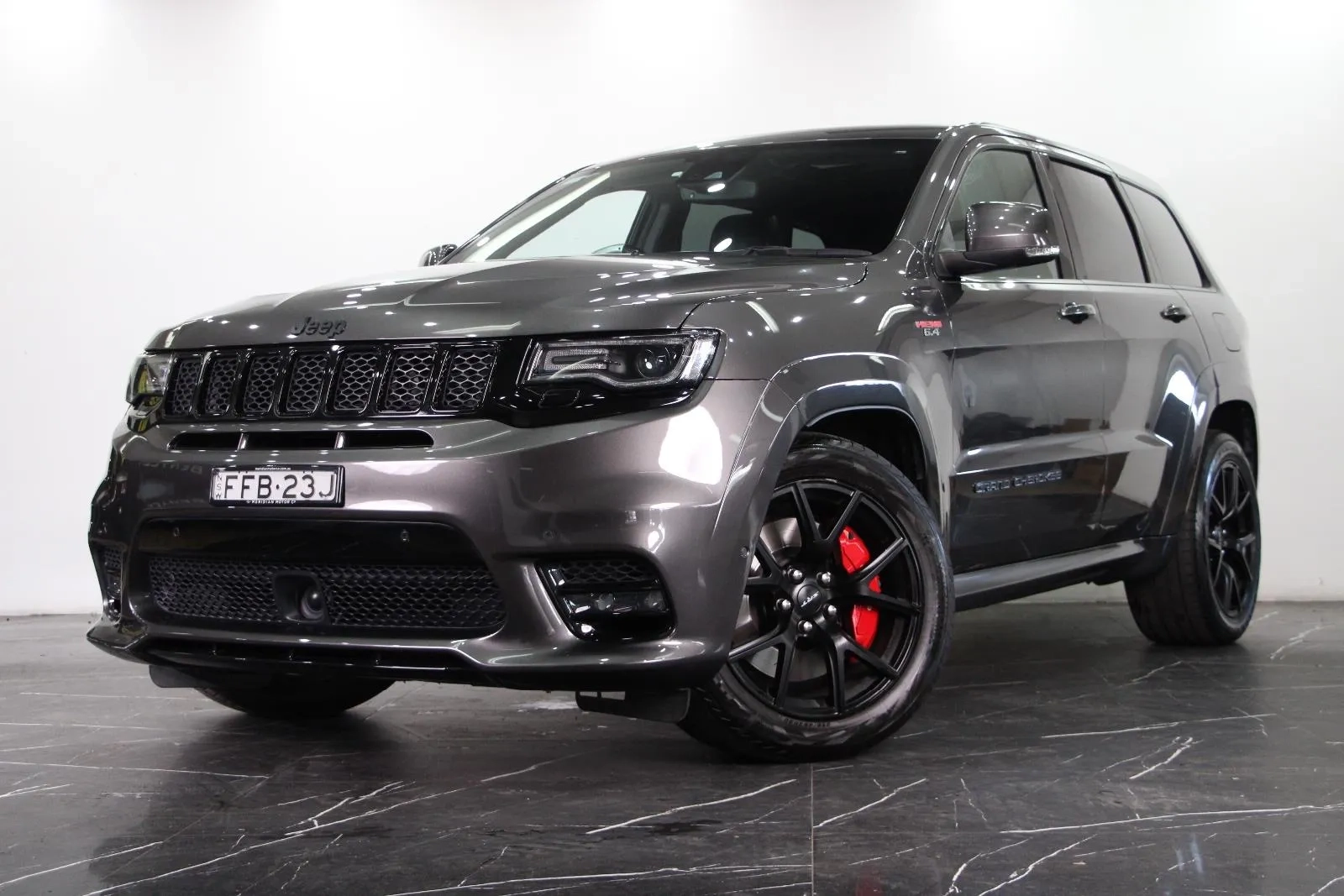 Jeep-Grand Cherokee-SRT