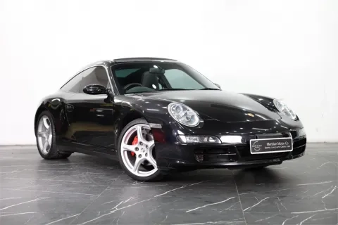 911