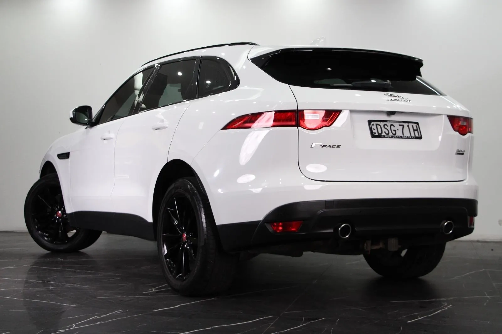 Jaguar-F-PACE-30d Portfolio