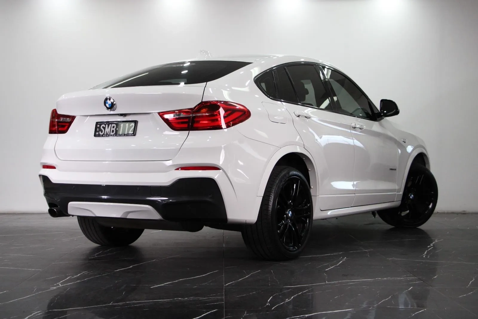 BMW-X4-xDrive20i