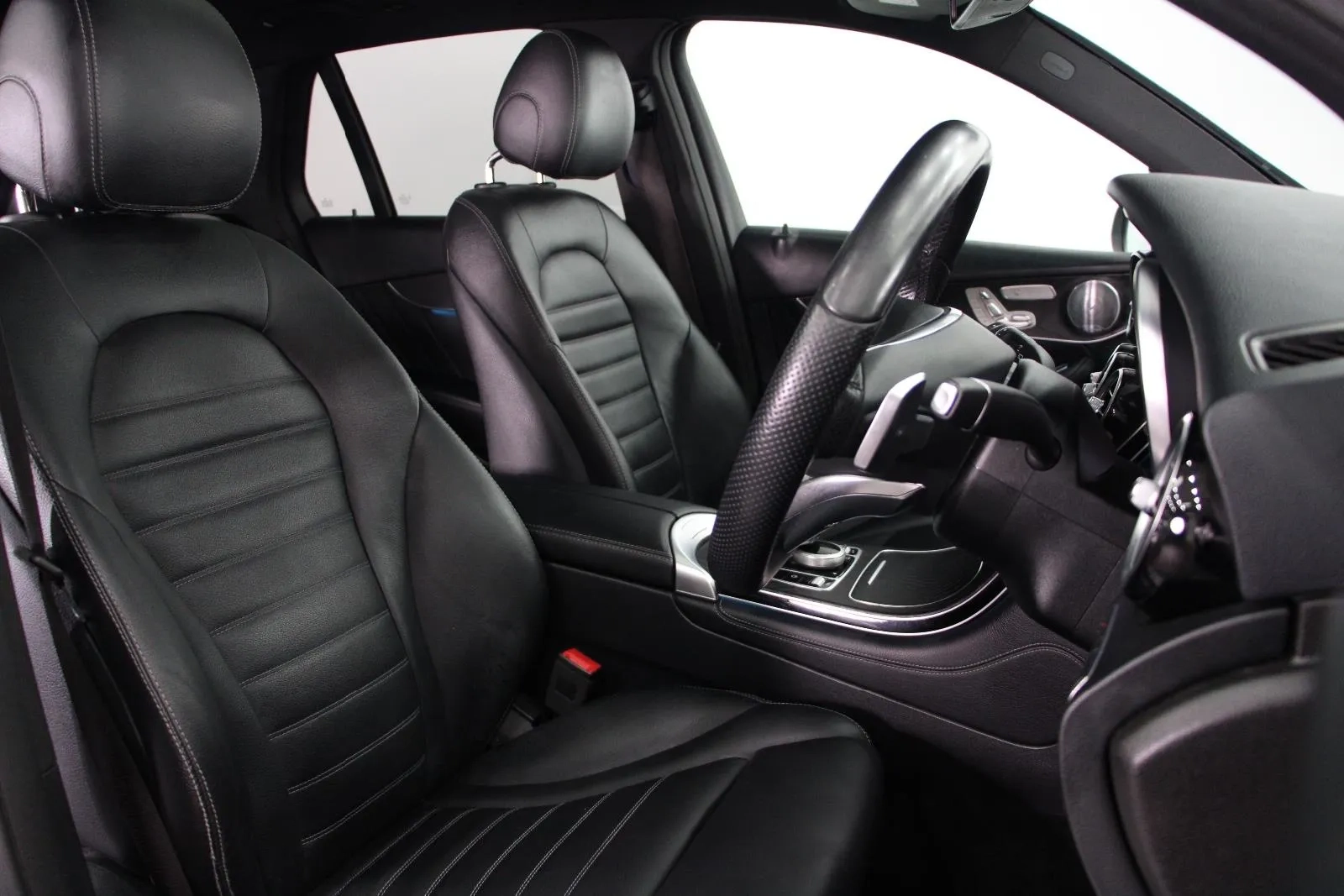 Mercedes-Benz-GLC-Class-GLC350 d