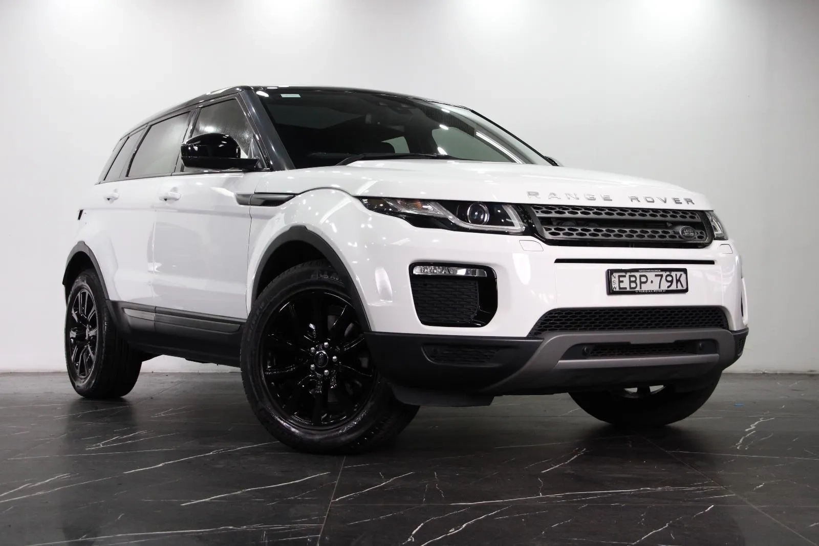 Land Rover-Range Rover Evoque-TD4 110kW SE