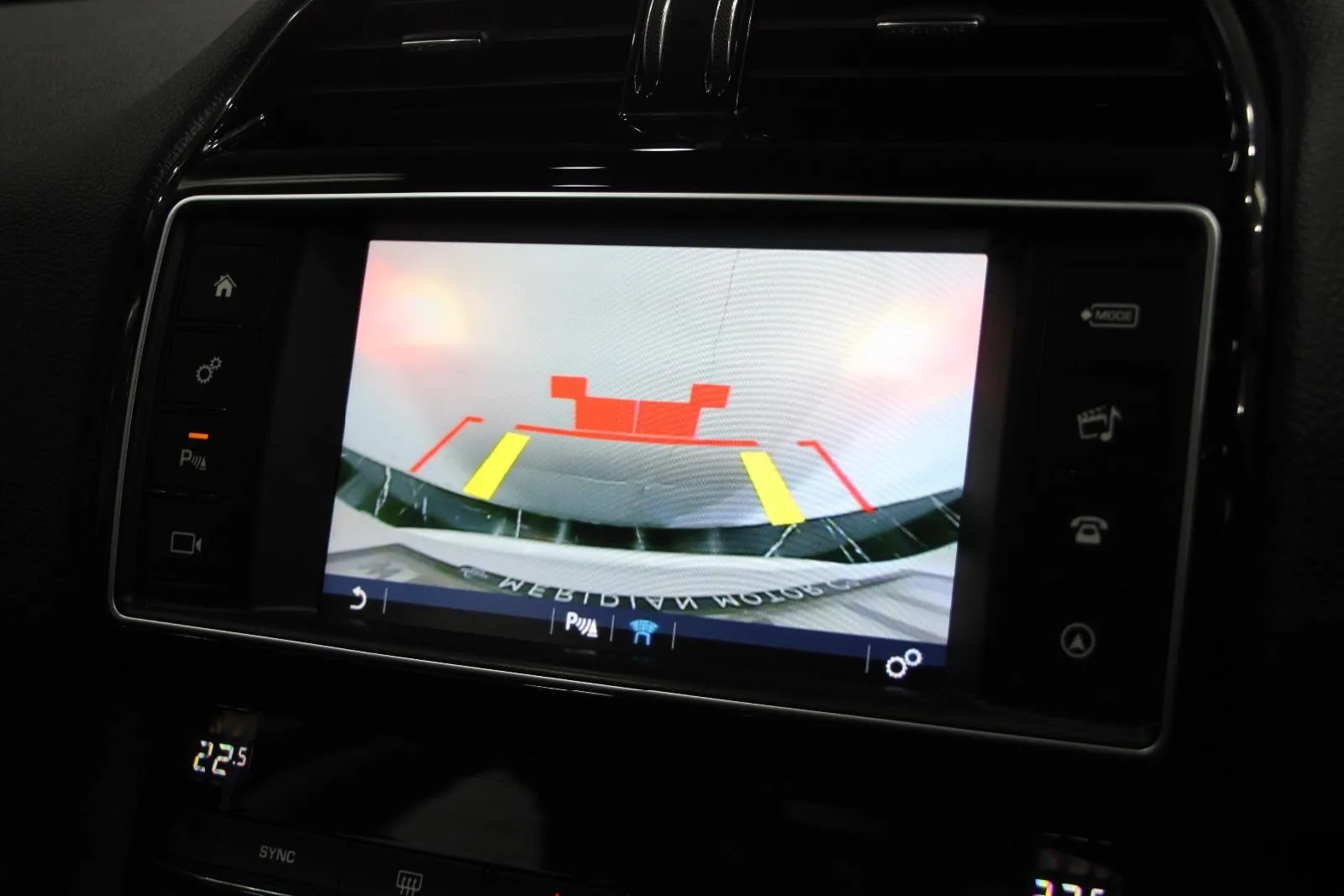 Jaguar-F-PACE-30d Portfolio