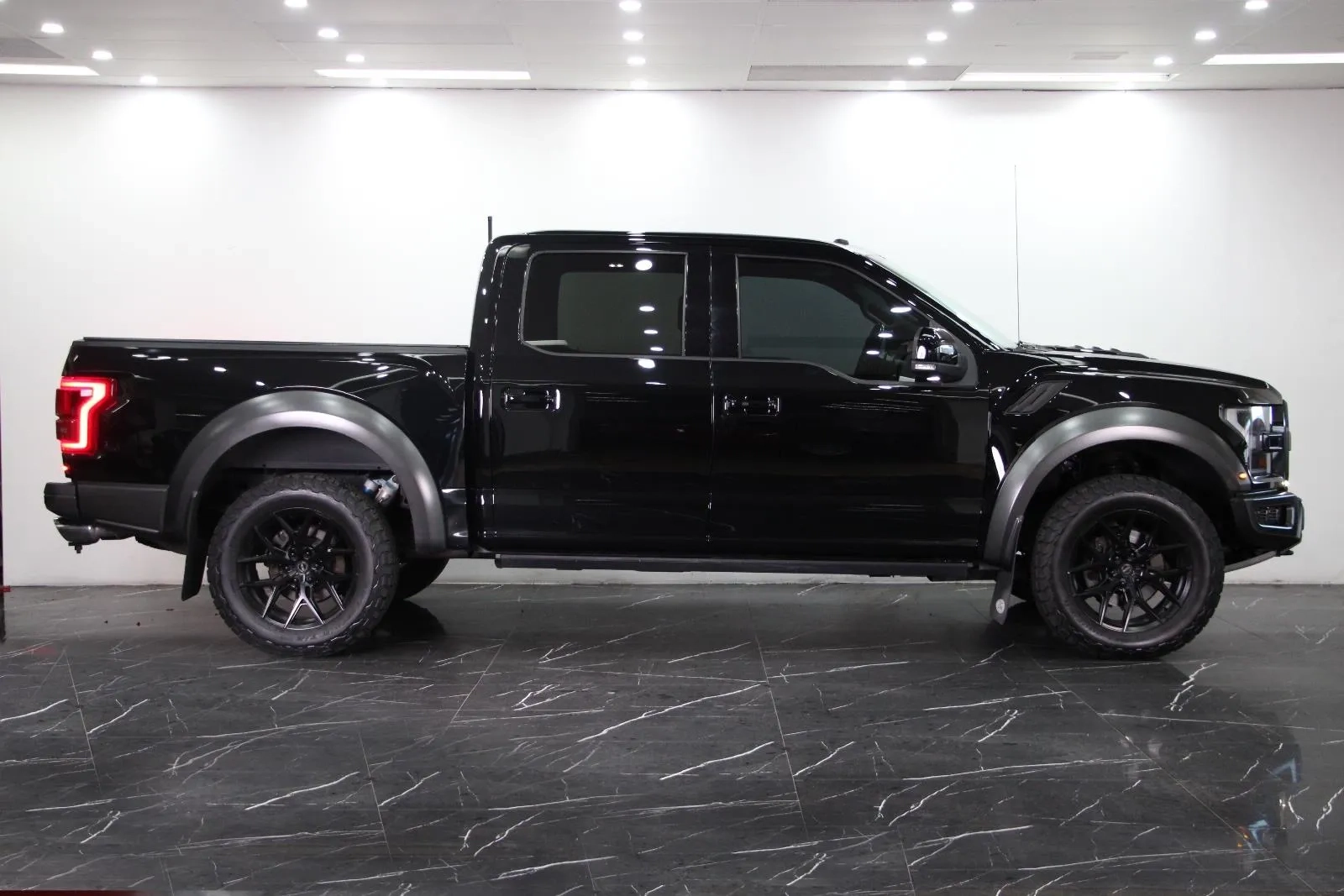 Ford-F-150-Raptor