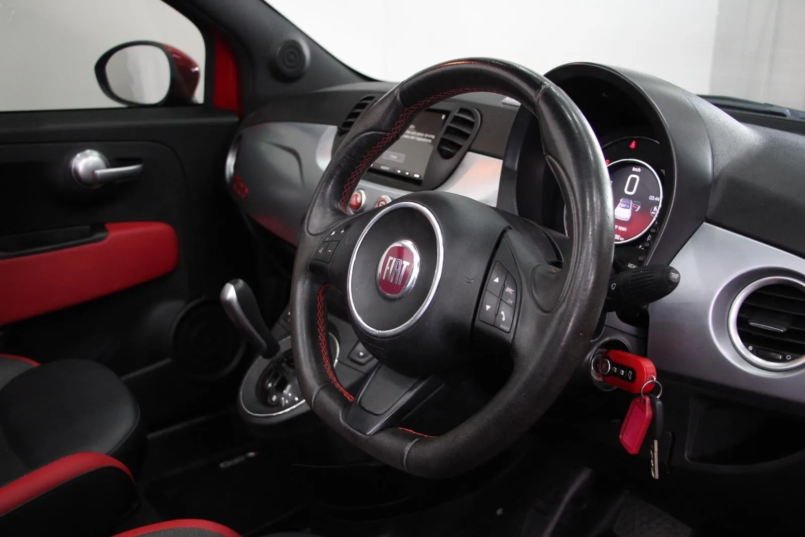 Fiat-500C-S