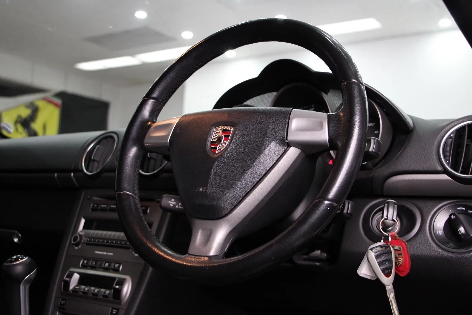 Porsche-Cayman-