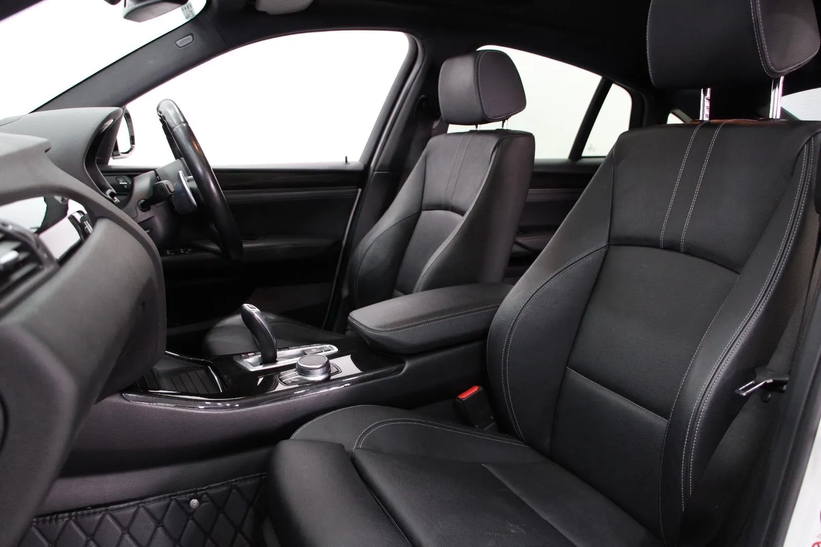 BMW-X4-xDrive20i