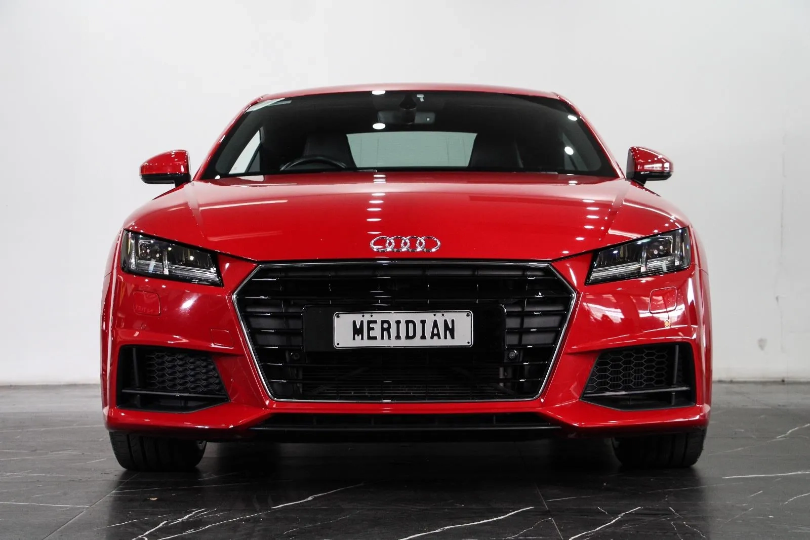 Audi-TT-S Line