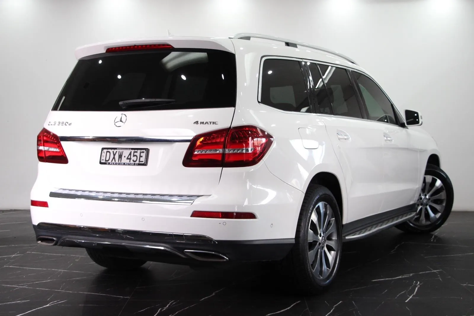 Mercedes-Benz-GLS-Class-GLS350 d