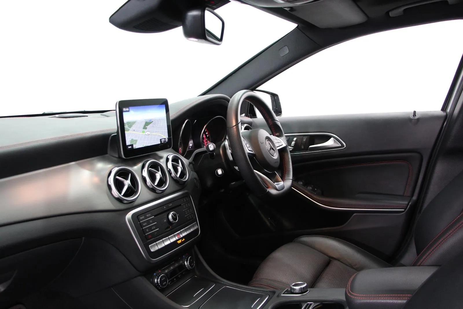 Mercedes-Benz-GLA-Class-GLA250