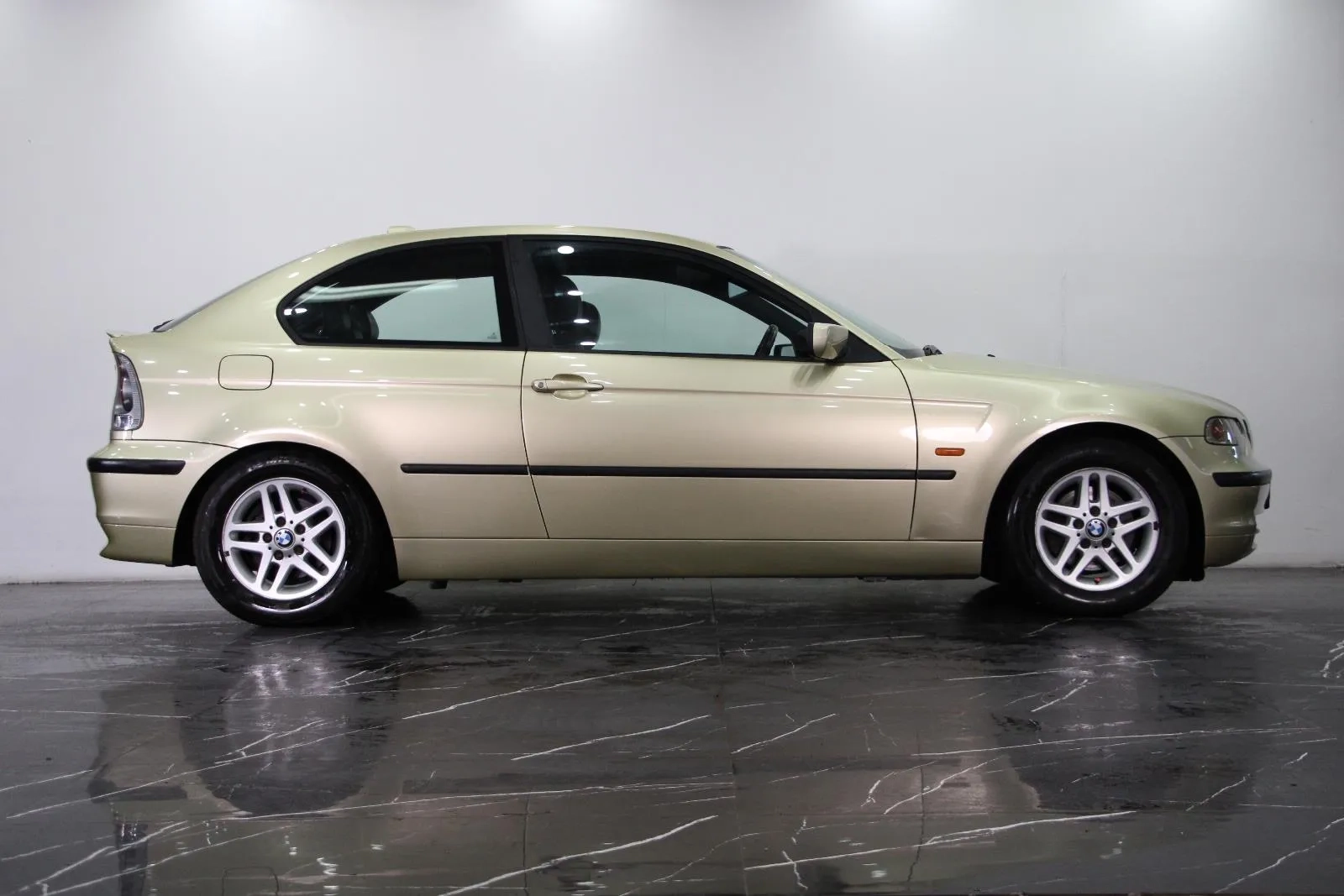 BMW-3 Series-316ti