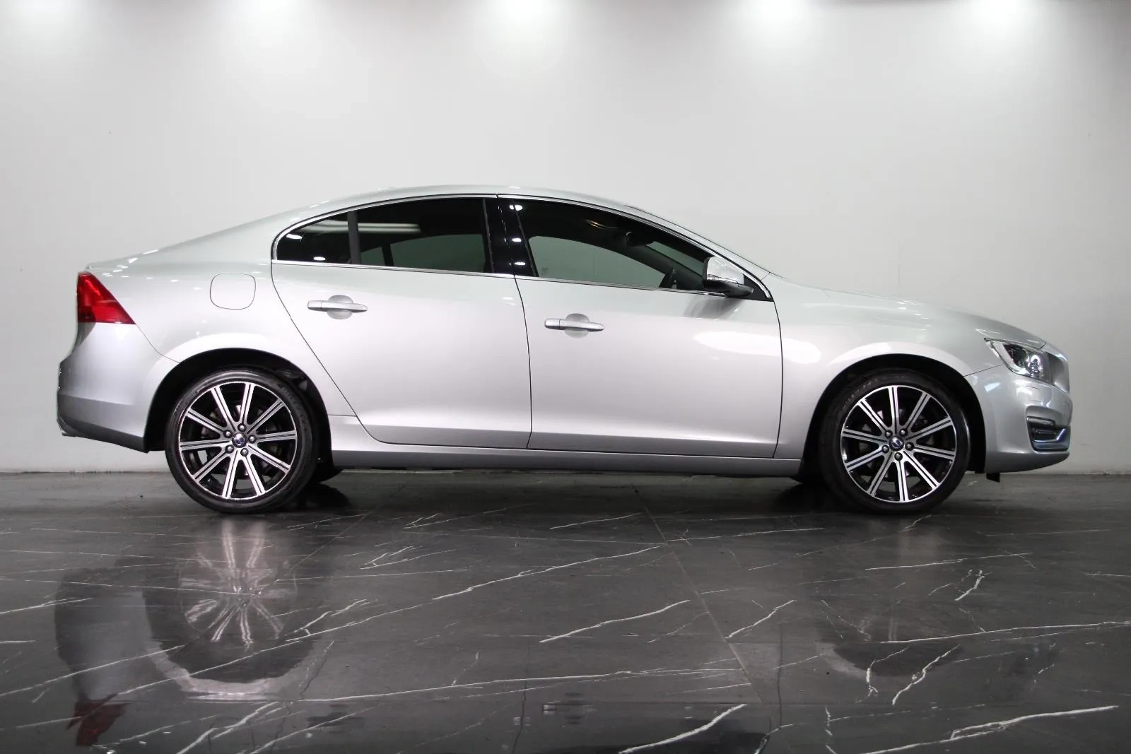 Volvo-S60-D4 Kinetic