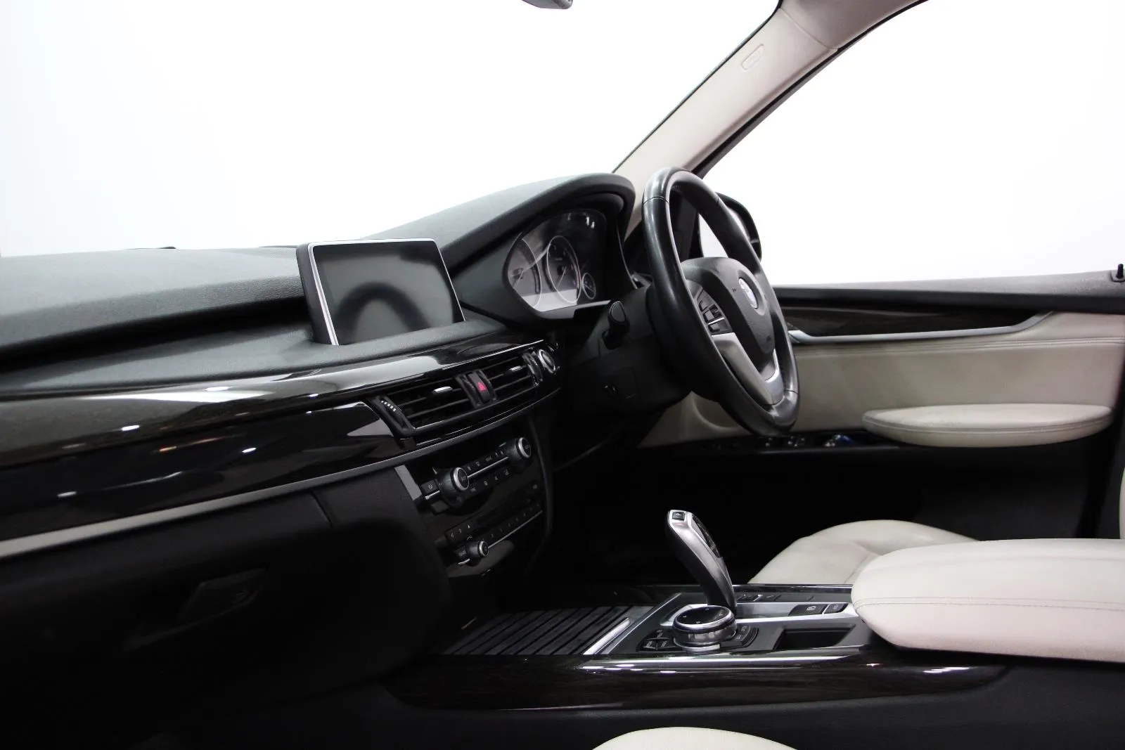 BMW-X5-sDrive25d