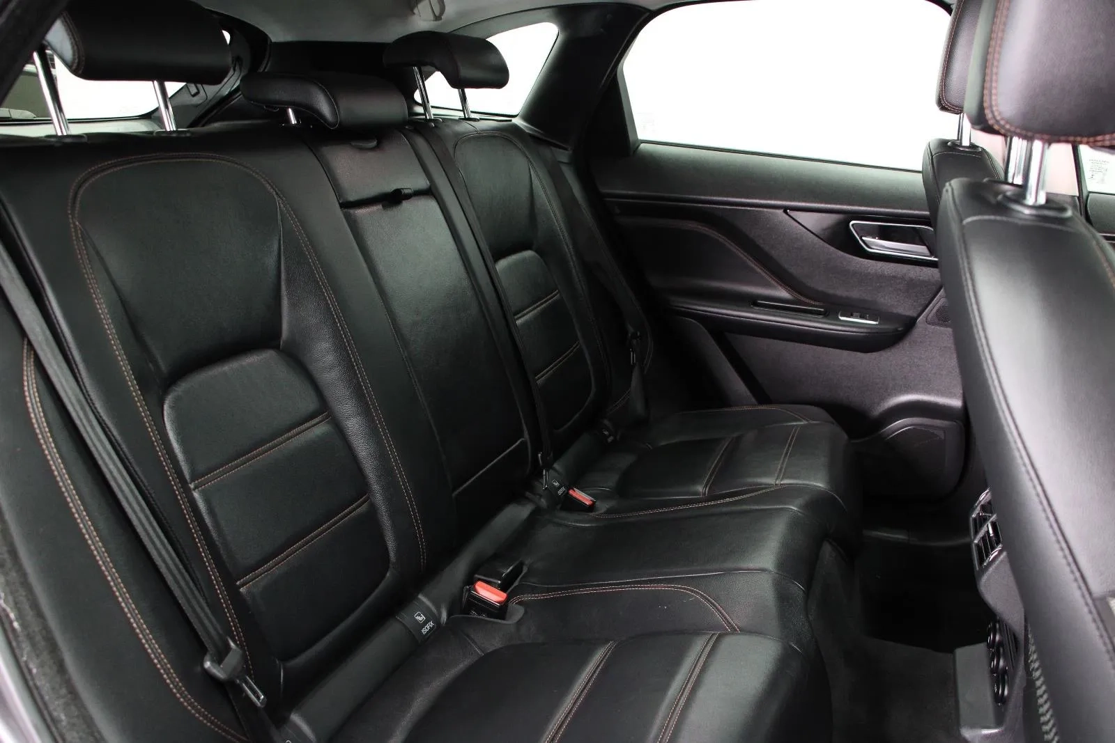 Jaguar-F-PACE-20d Prestige