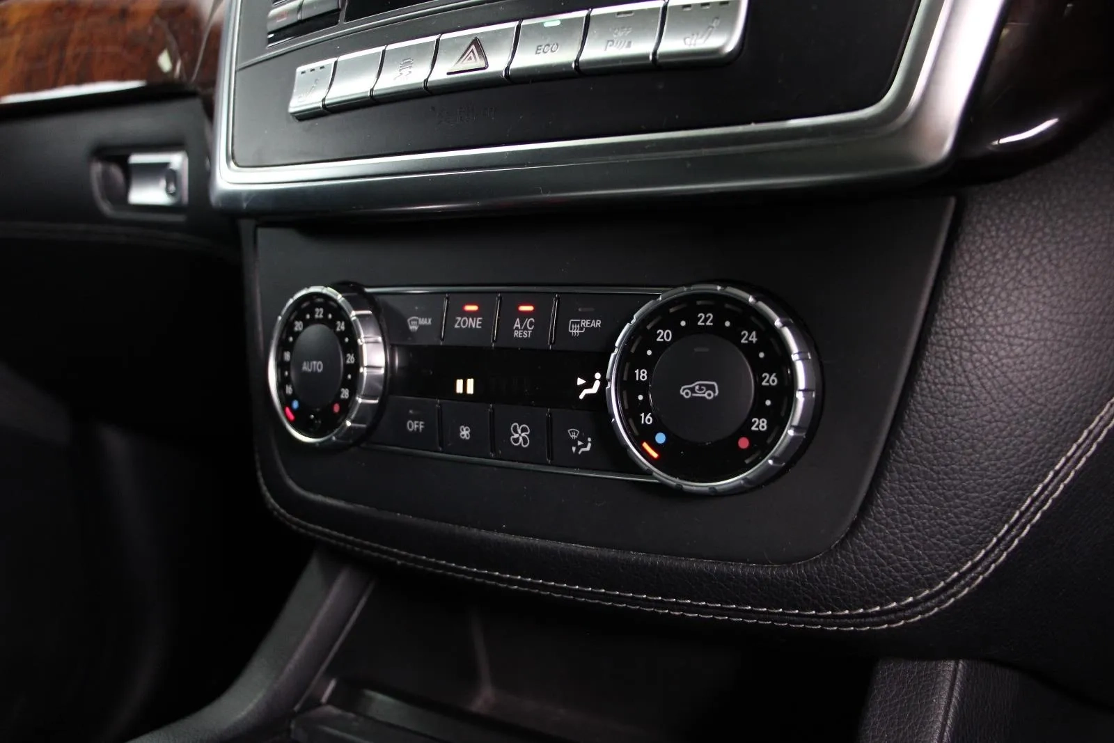 Mercedes-Benz-M-Class-ML350 BlueTEC