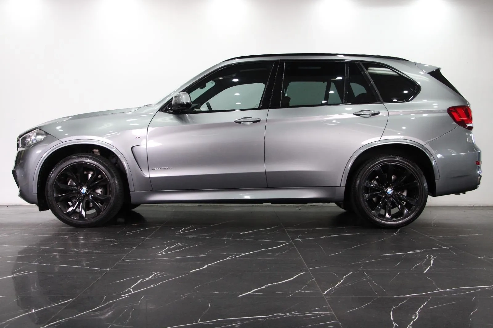 BMW-X5-xDrive30d