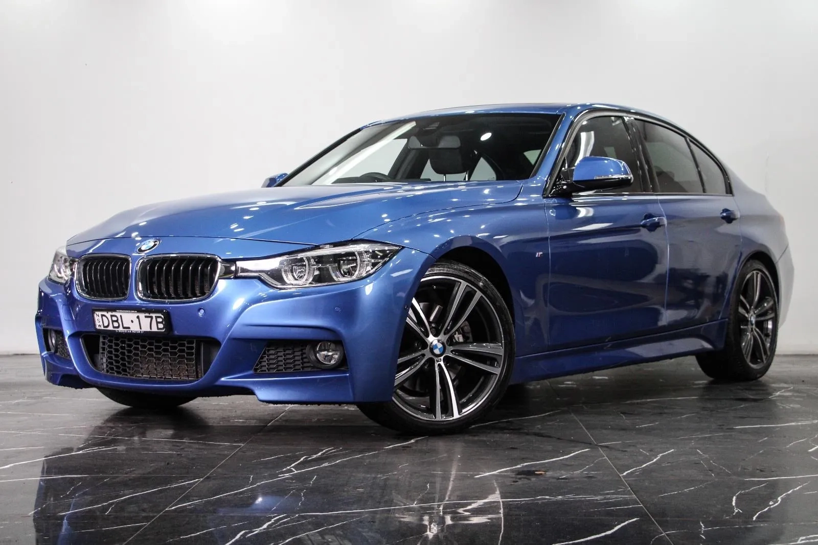 BMW-3 Series-330i M Sport