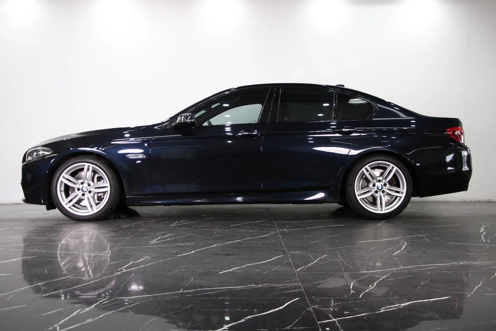 BMW-5 Series-535i M Sport