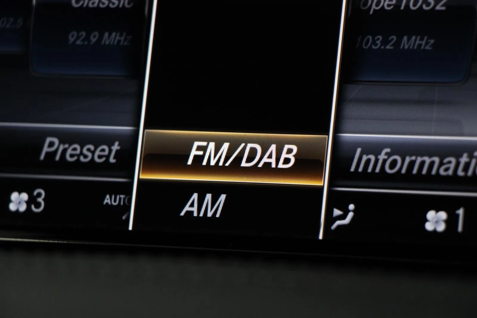 Mercedes-Benz-S-Class-S350 d