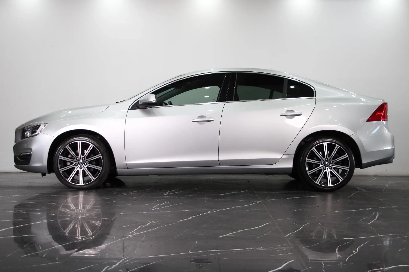 Volvo-S60-D4 Kinetic