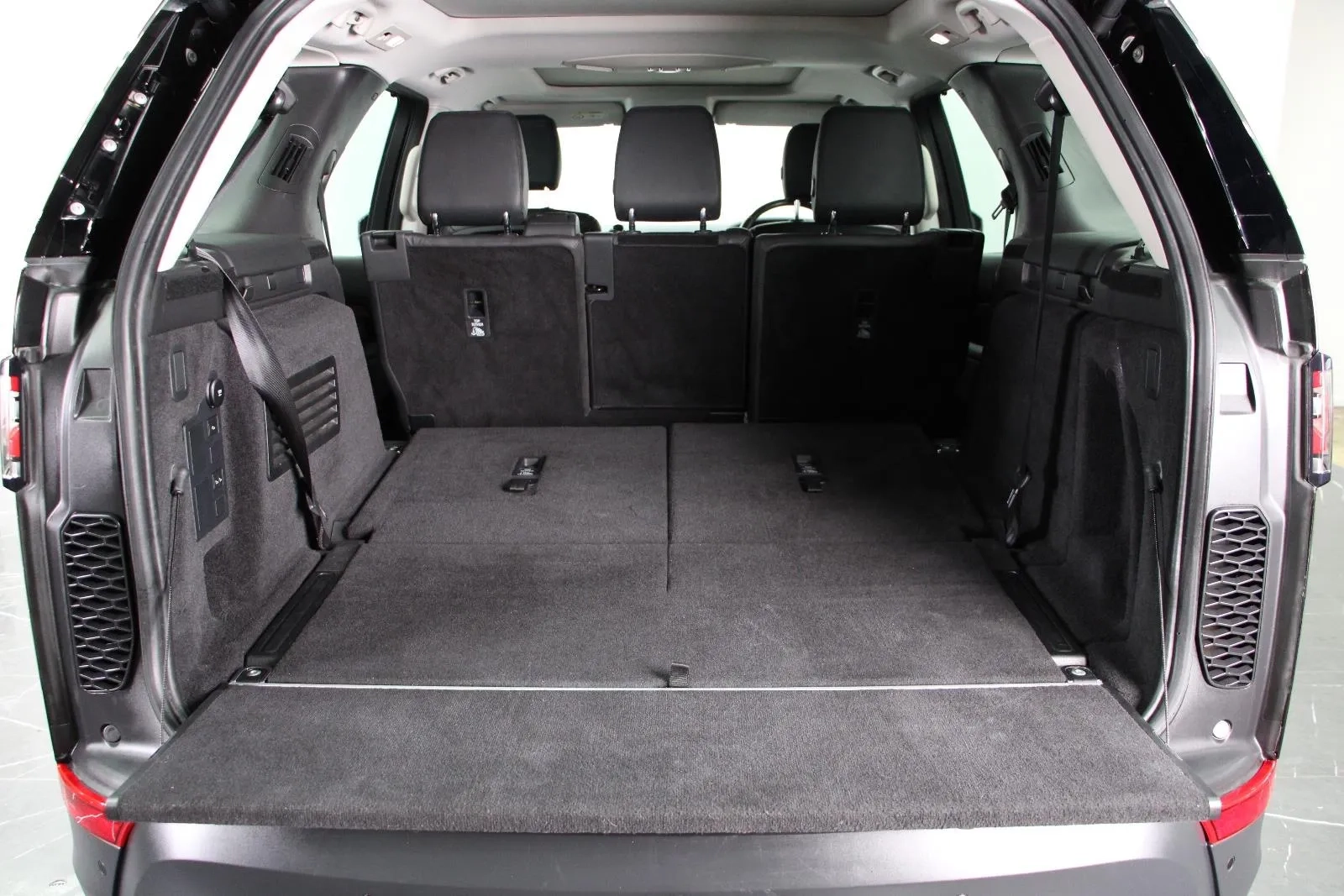 Land Rover-Discovery-TD6 HSE