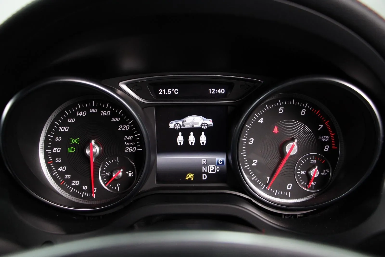Mercedes-Benz-CLA-Class-CLA250 Sport