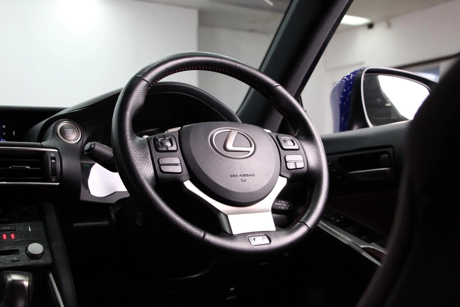 Lexus-IS-IS300 F Sport