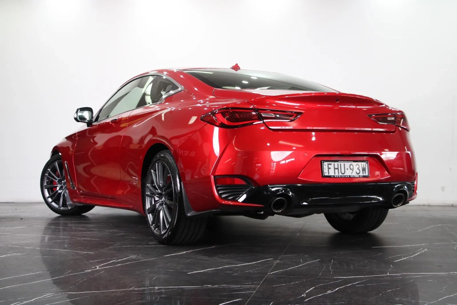 INFINITI-Q60-Red Sport