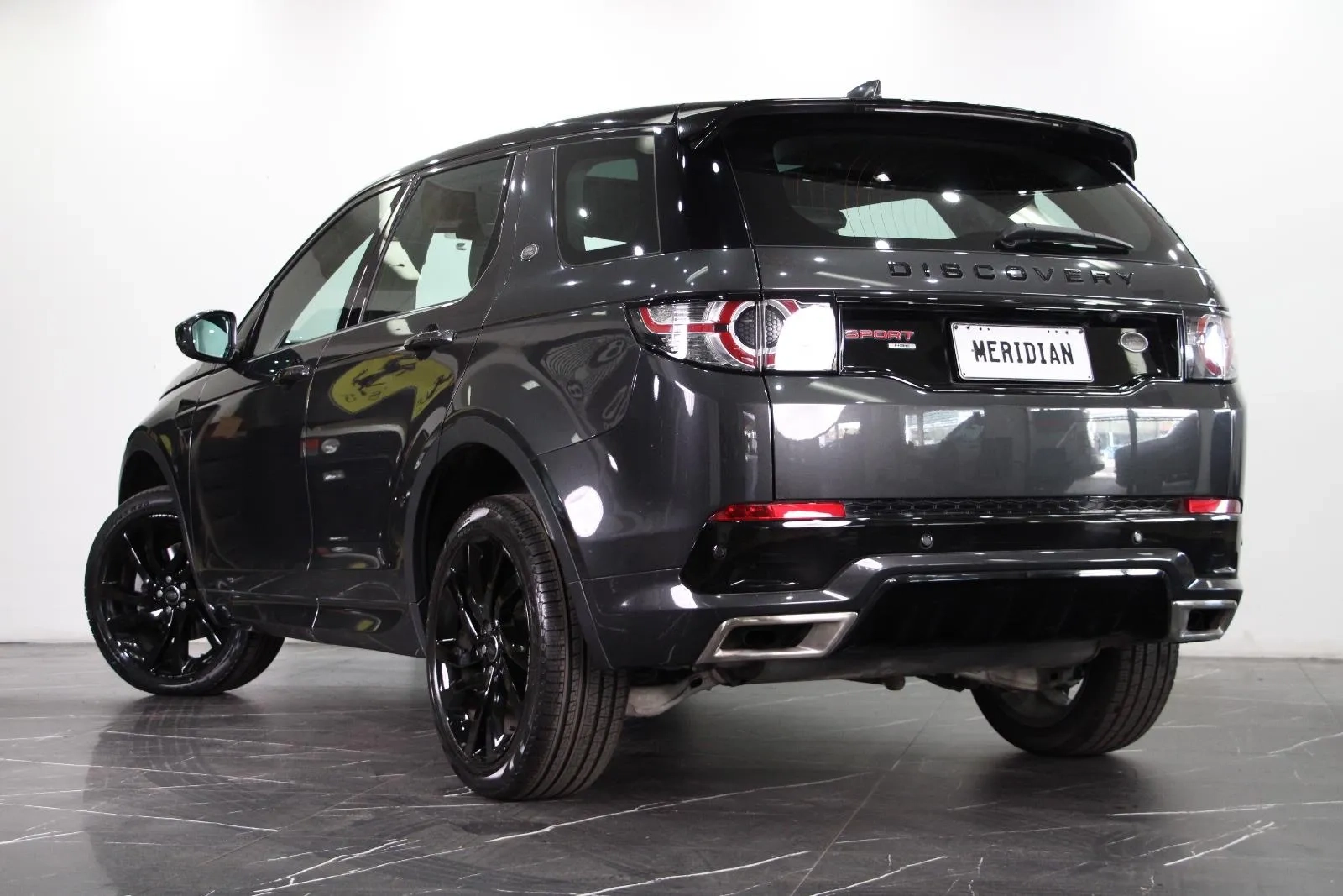 Land Rover-Discovery Sport-TD4 132kW HSE