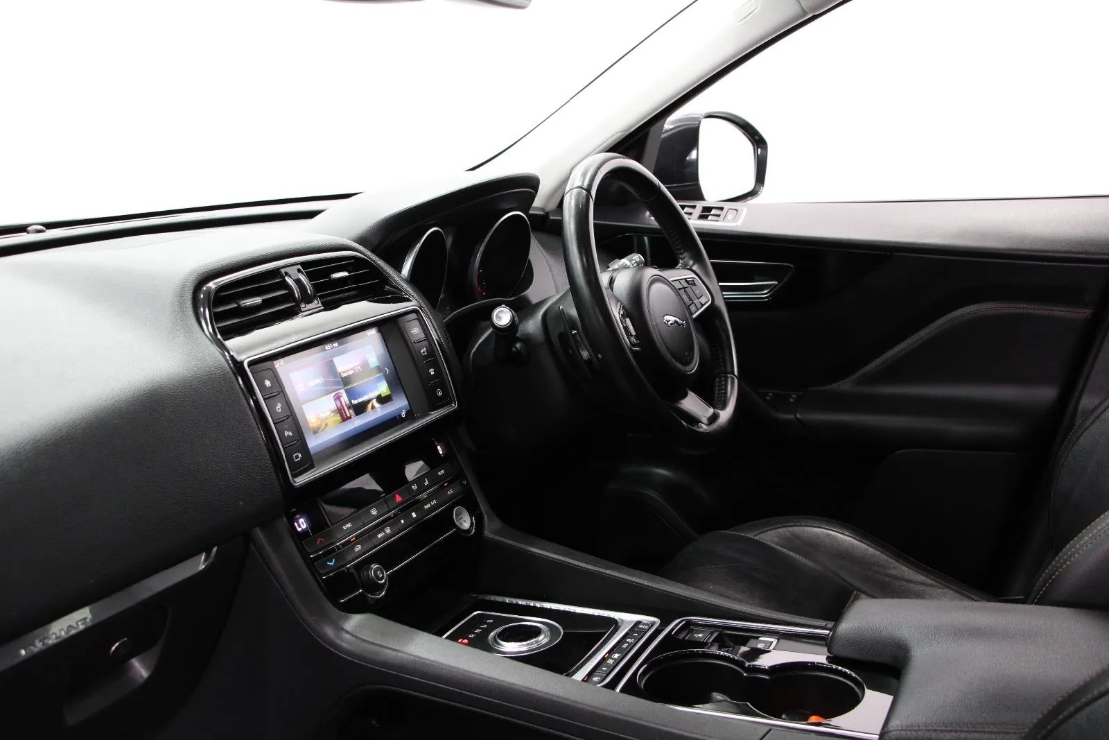 Jaguar-F-PACE-20d Prestige
