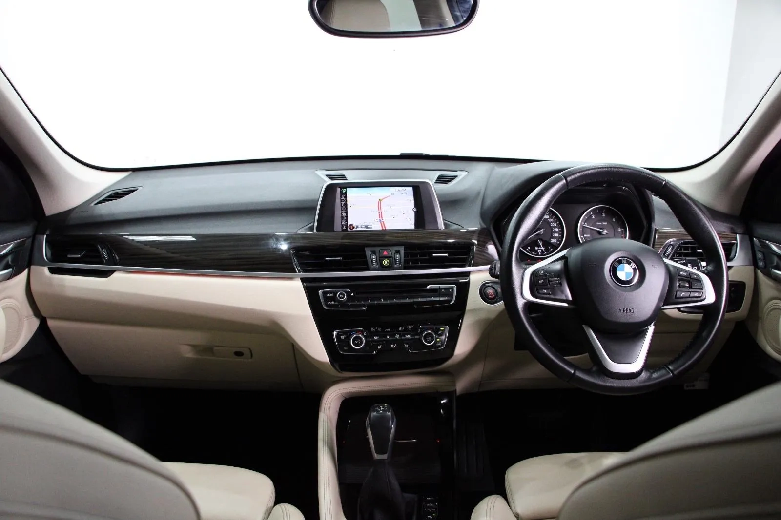 BMW-X1-sDrive18d