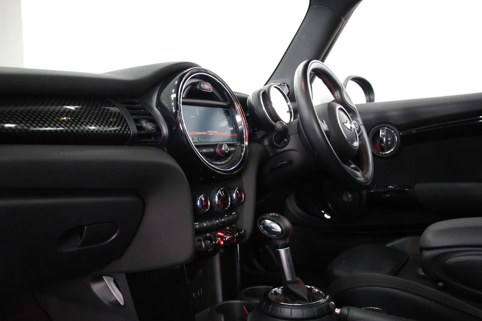 MINI-Hatch-Cooper S