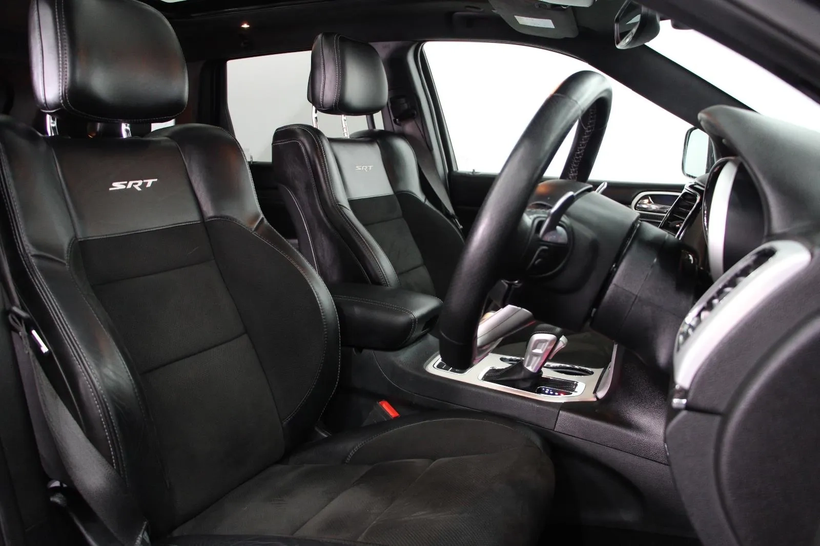 Jeep-Grand Cherokee-SRT