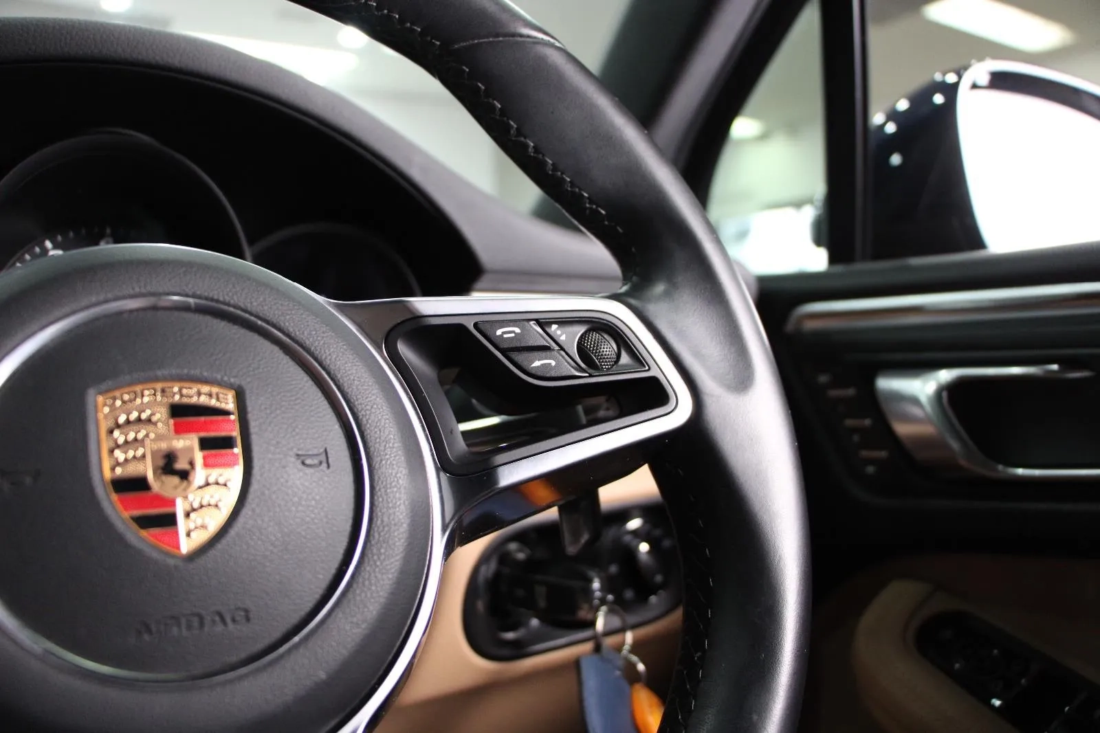 Porsche-Macan-