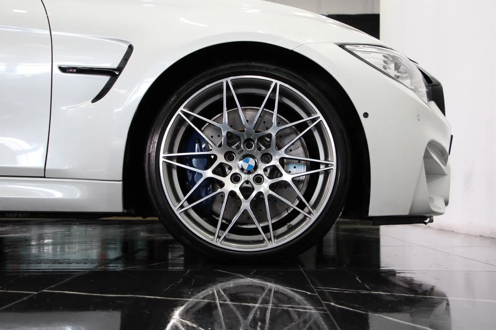 BMW-M3-Competition
