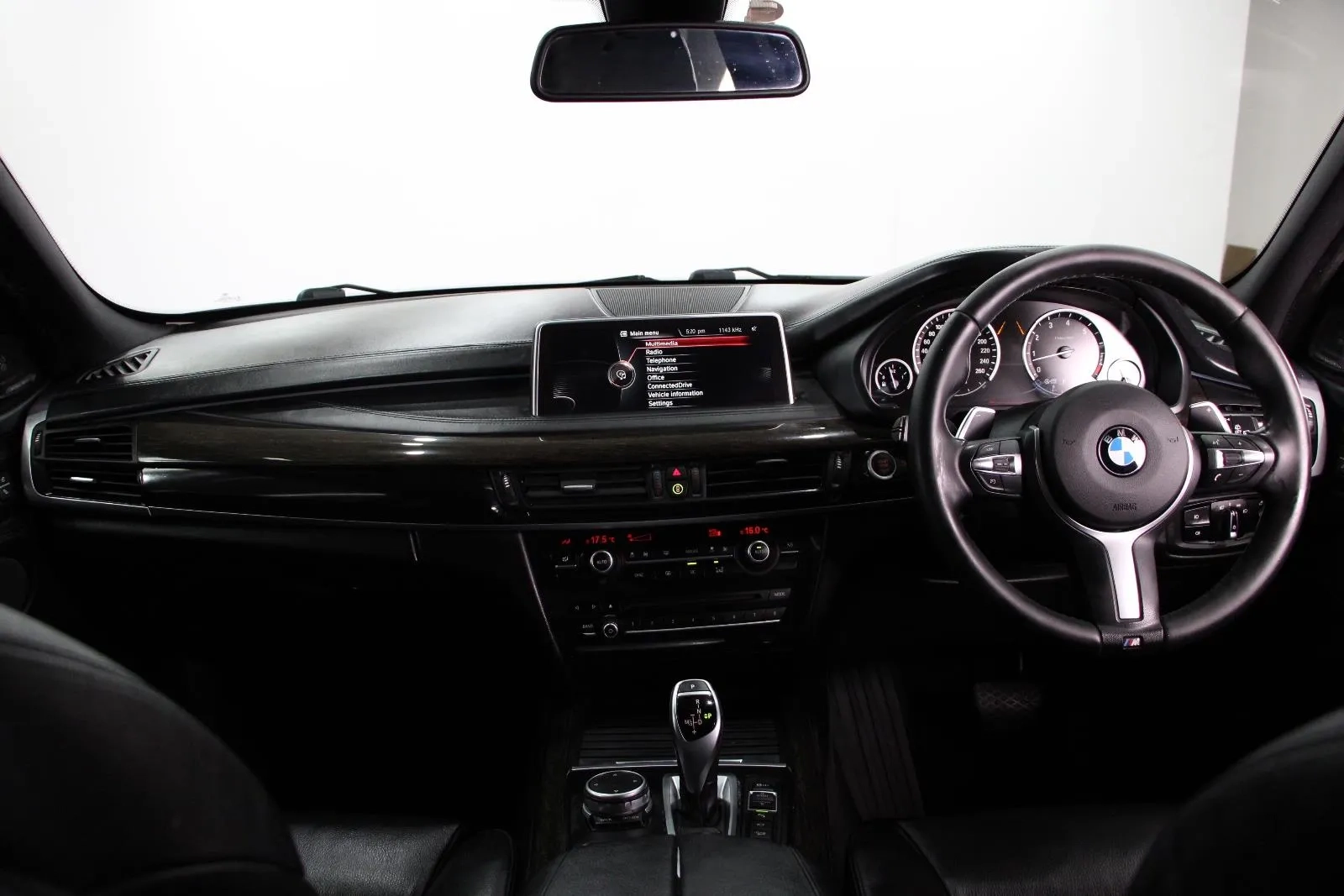 BMW-X5-xDrive35i