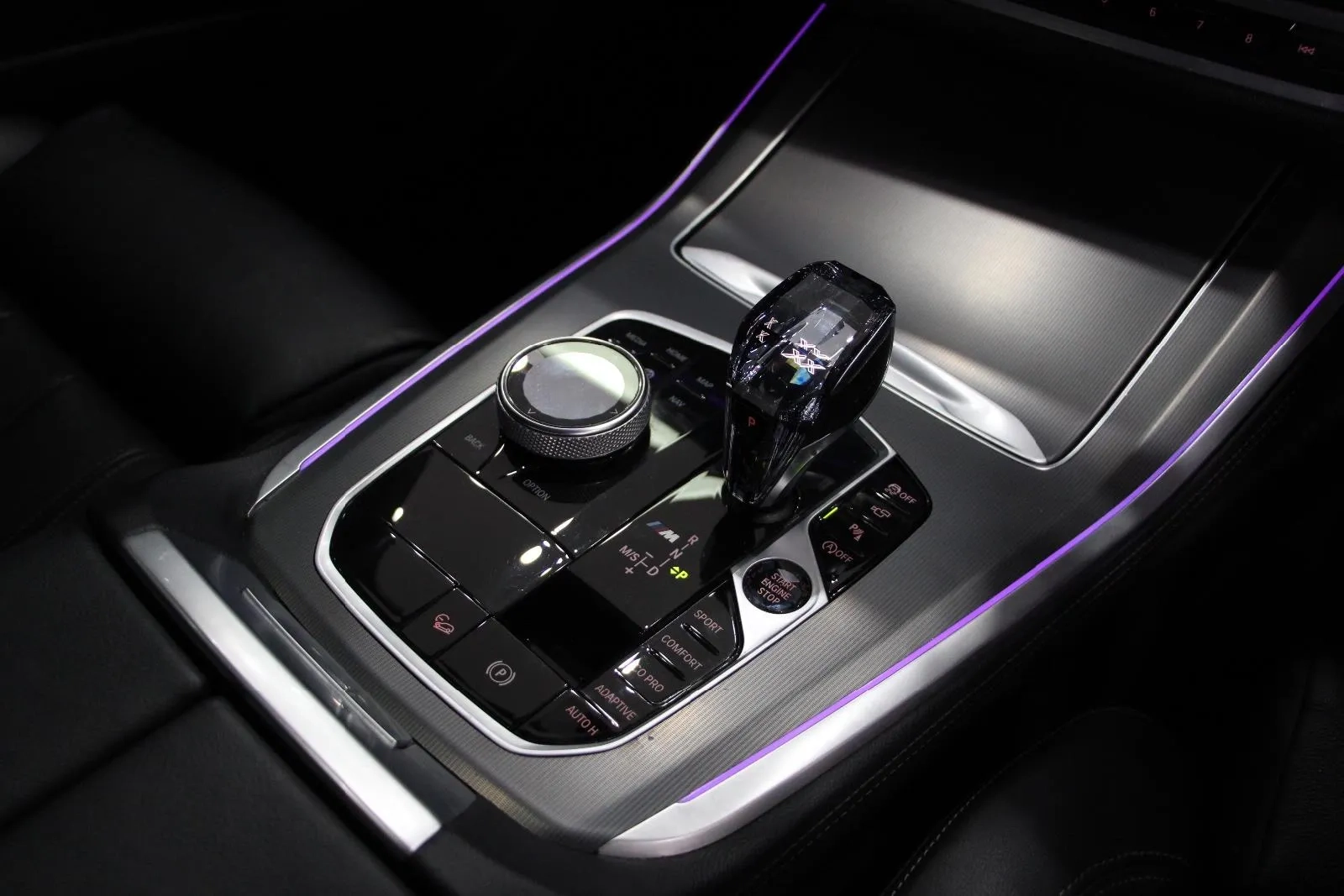 BMW-X5-M50i
