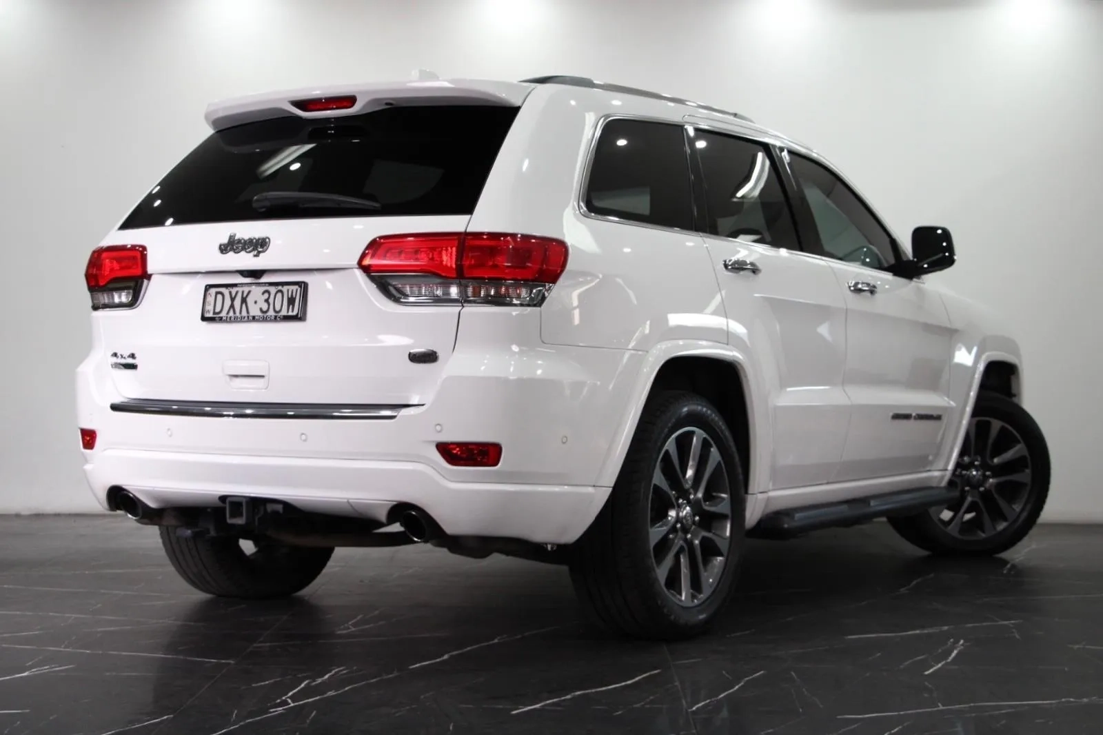 Jeep-Grand Cherokee-Overland