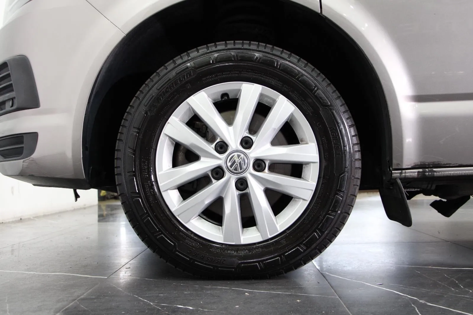 Volkswagen-Multivan-TDI340 Comfortline