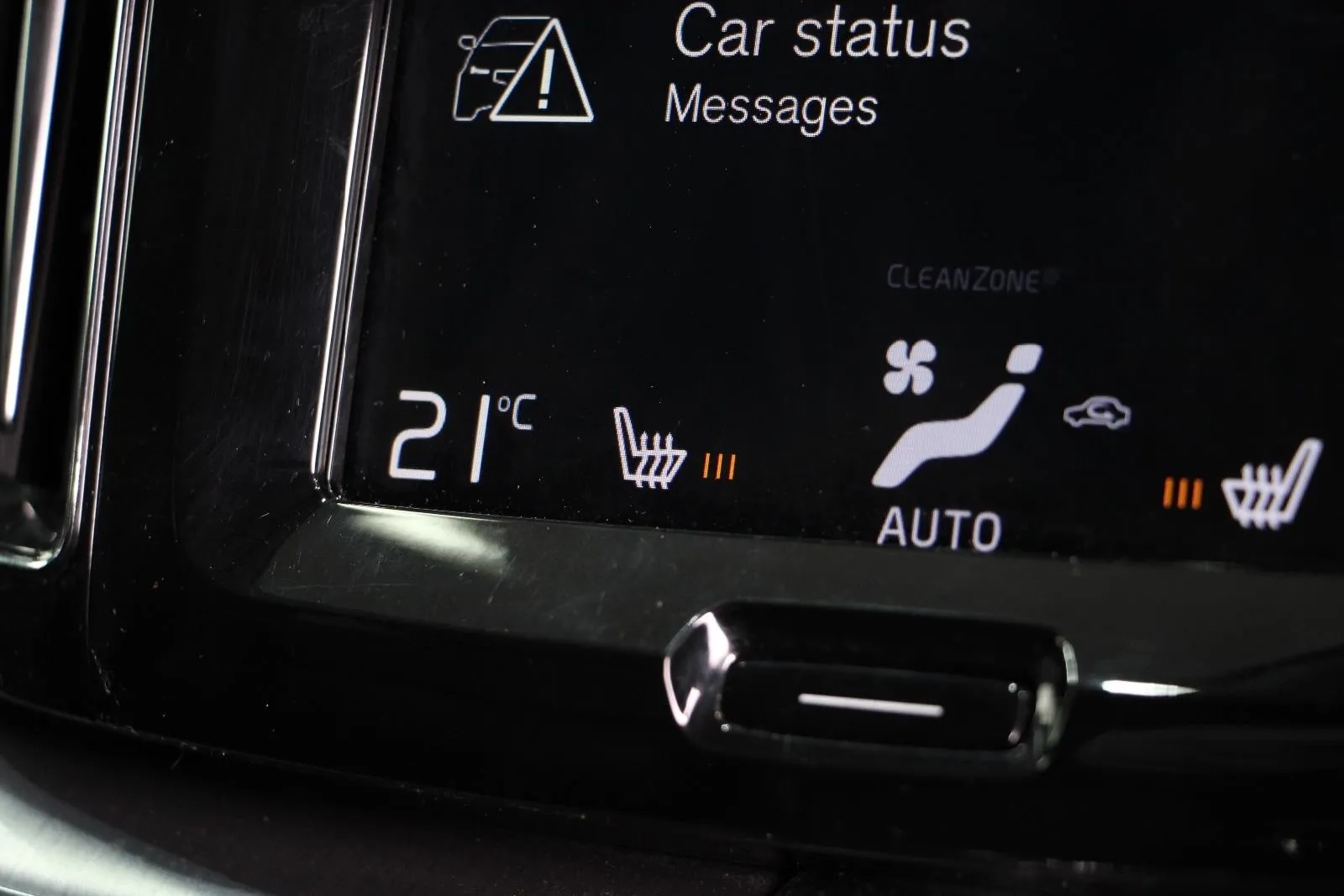 Volvo-XC60-D4 Momentum