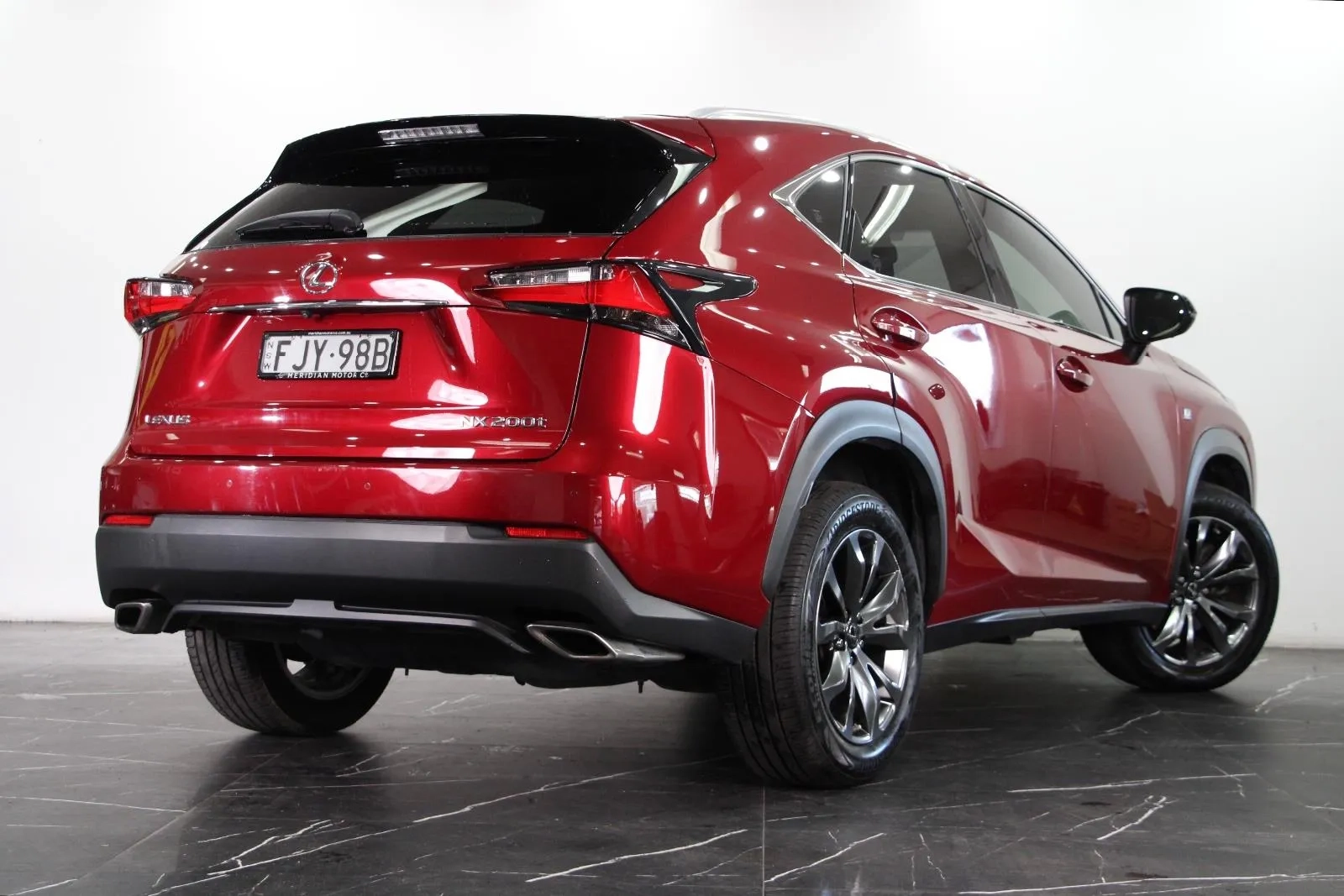 Lexus-NX-NX200t F Sport