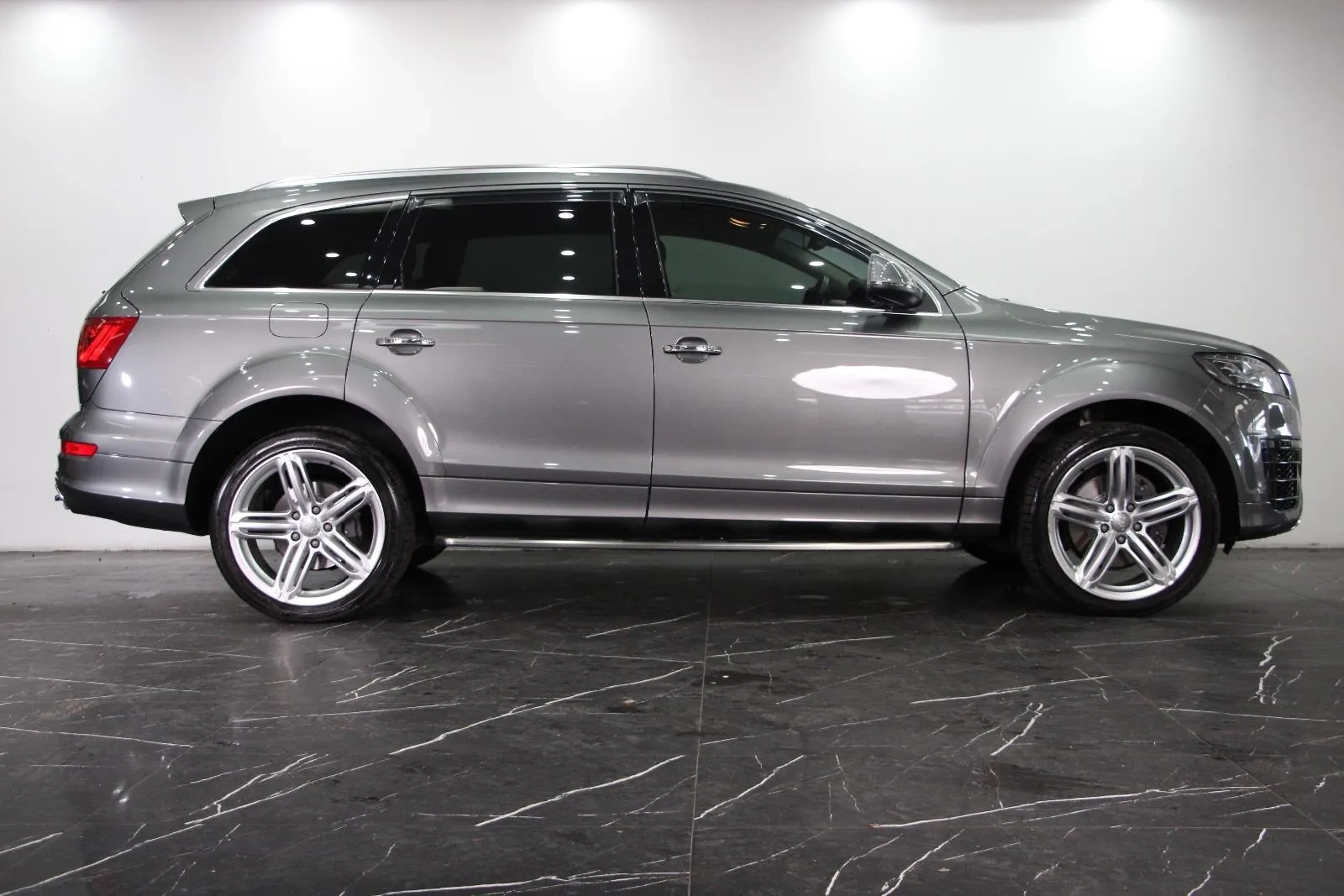 Audi-Q7-TDI Sport