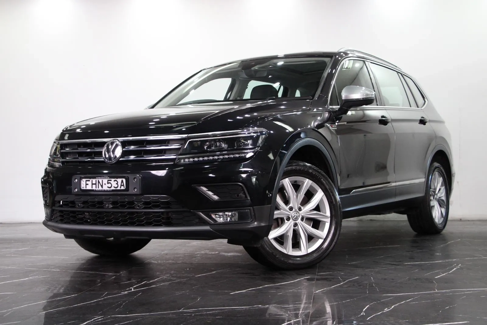 Volkswagen-Tiguan-132TSI Comfortline Allspace