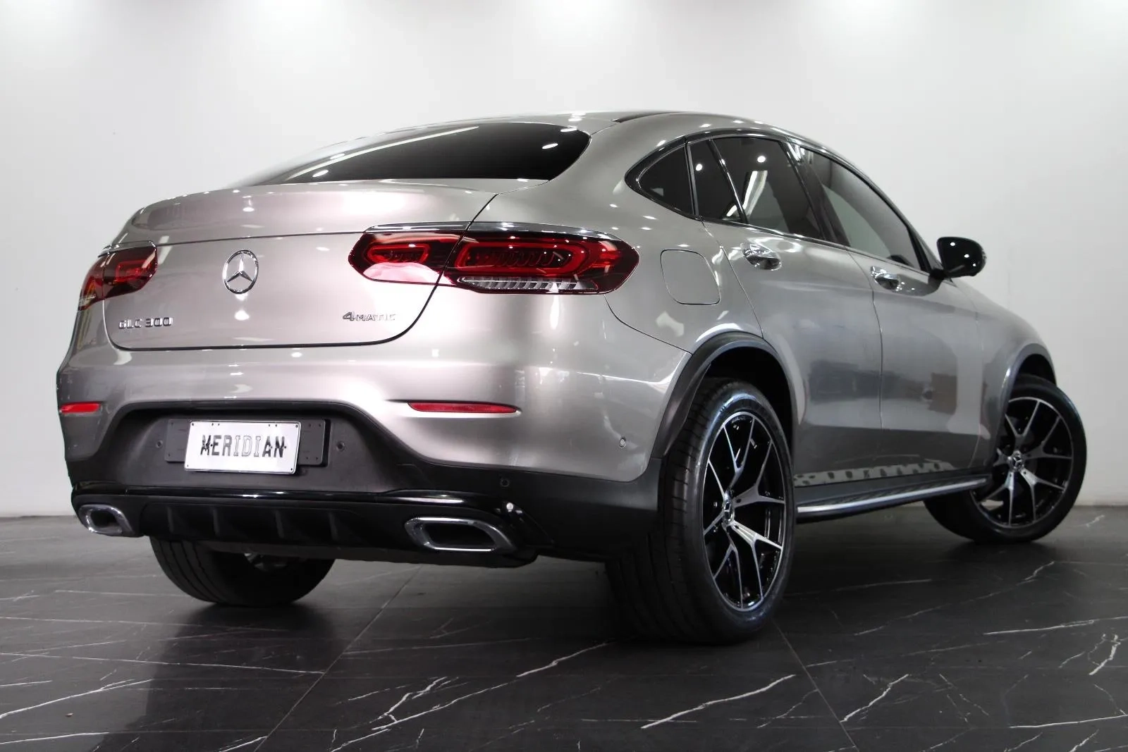 Mercedes-Benz-GLC-Class-GLC300