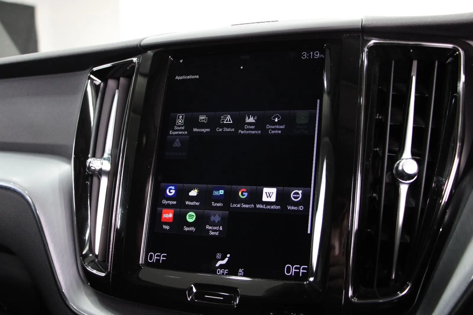 Volvo-XC60-T5 Momentum