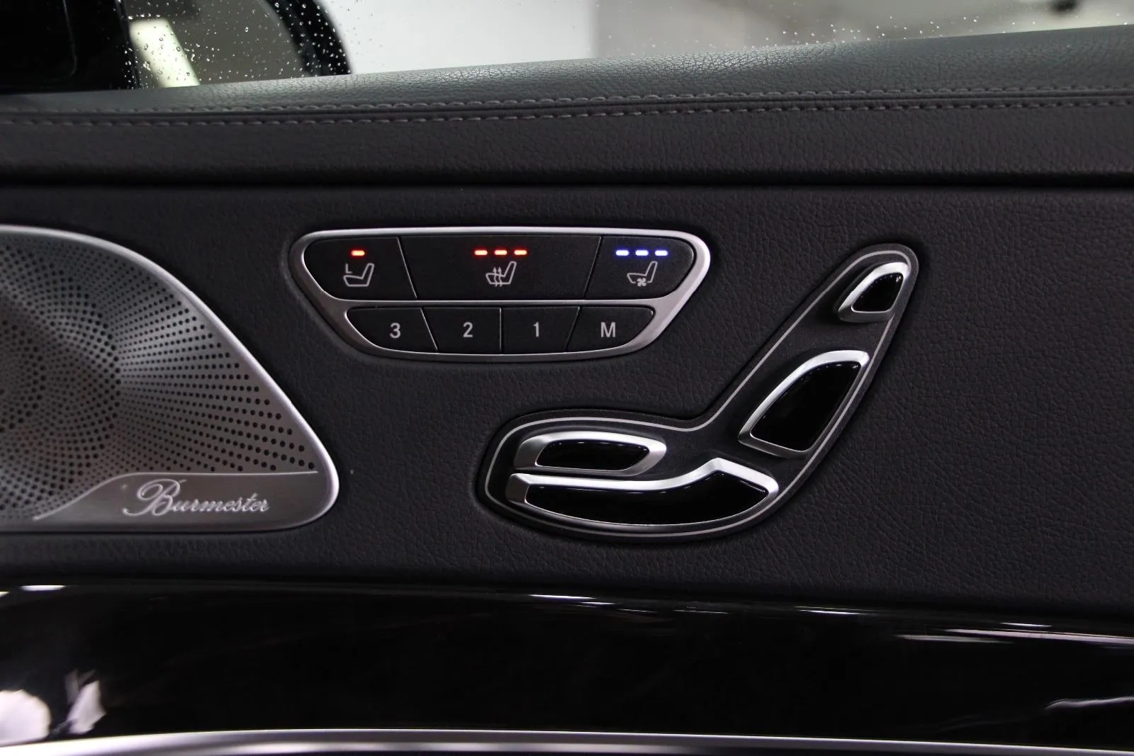 Mercedes-Benz-S-Class-S350 d