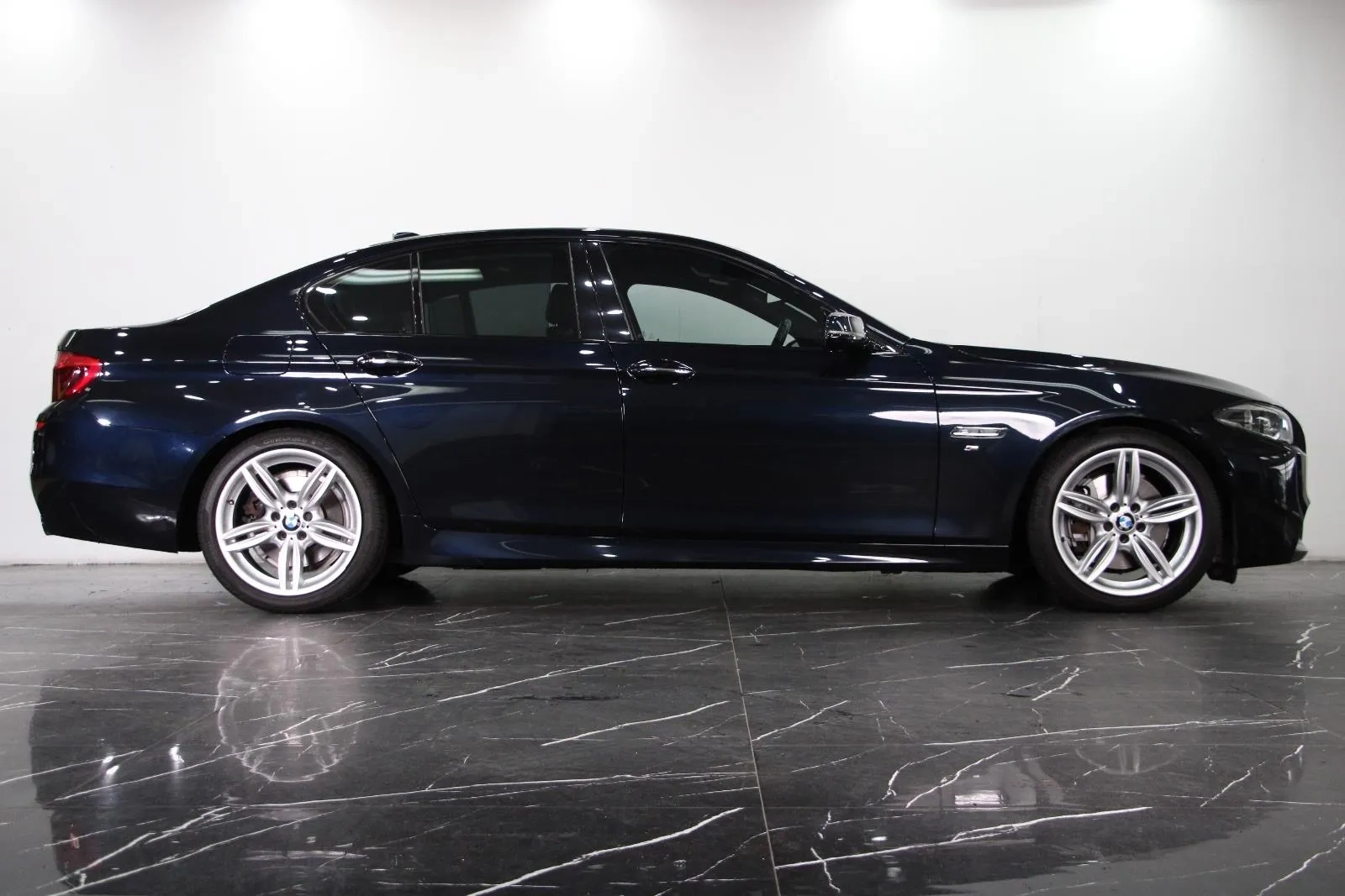 BMW-5 Series-535i M Sport